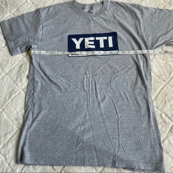 Yeti | Yeti Cooler: Mens Grey Billboard Tee | Size Large - Picture 6 of 9